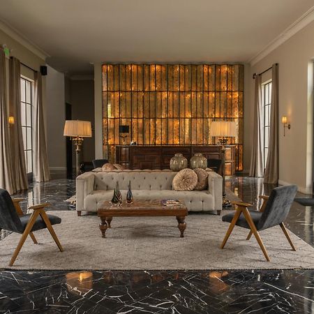 Hotel Plaza 79 Сан-Кристобаль-де-Ла-Касас Экстерьер фото